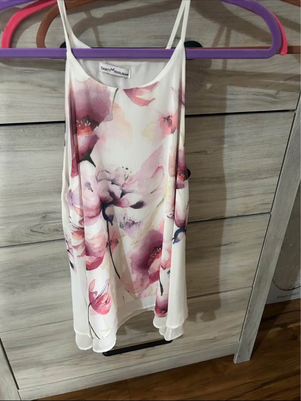 Dainty Hooligan White Floral top
